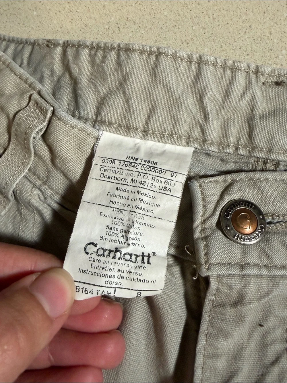 Carhartt Women’s Cargo Shorts in Light Khaki